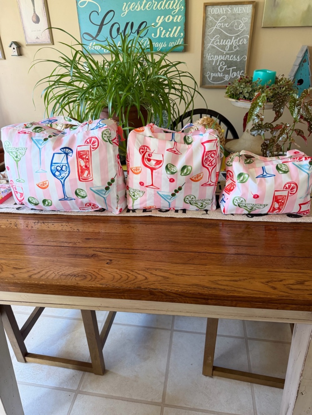 Cocktail Print Packing Cubes Set - Pink & Multicolor